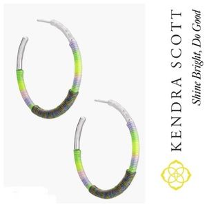 NWT KENDRA SCOTT MASIE SILVER HOOP EARRINGS in LILAC MIX PARACORD